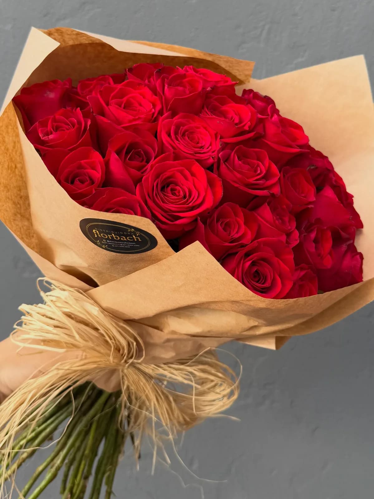Buquê de Rosas Vermelhas no Kraft